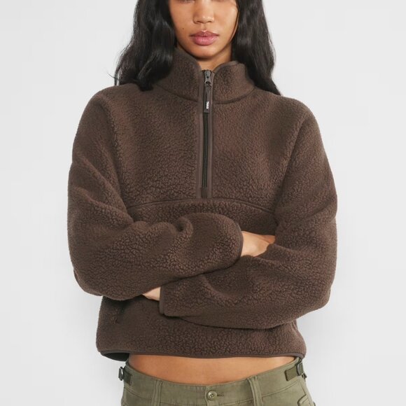 Aritzia Sweaters - Aritzia Polartec thermal pro 1/2 zip hi-hip sweater